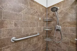 26105 Rainbow Glen Dr, Newhall, CA 91321 - Photo 14