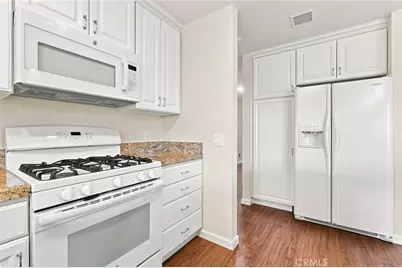 26105 Rainbow Glen Drive, Newhall, CA 91321 - Photo 14