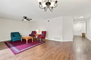26105 Rainbow Glen Dr, Newhall, CA 91321 - Photo 8