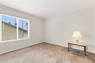 26105 Rainbow Glen Dr, Newhall, CA 91321 - Photo 20