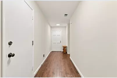 26105 Rainbow Glen Drive, Newhall, CA 91321 - Photo 20