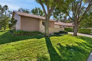 26105 Rainbow Glen Dr, Newhall, CA 91321 - Photo 2