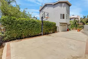 21492 Arapahoe Trail, Chatsworth, CA 91311 - Photo 4