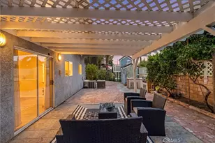 21492 Arapahoe Trail, Chatsworth, CA 91311 - Photo 32