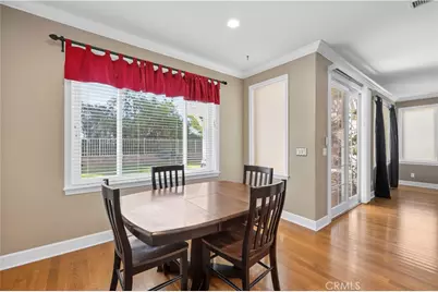 21658 Canyon Heights Circle, Saugus, CA 91390 - Photo 32