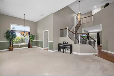 21658 Canyon Heights Circle, Saugus, CA 91390 - Photo 18