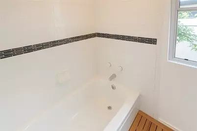 6301 Coldwater Canyon #22, North Hollywood, CA 91606 - Photo 12