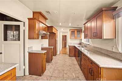812 South, Glendale, CA 91202 - Photo 16