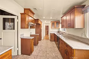 812 S, Glendale, CA 91202 - Photo 16