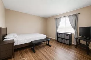 13750 Hubbard St, Sylmar, CA 91342 - Photo 8