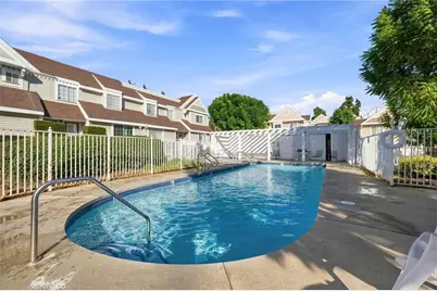 13750 Hubbard Street #57, Sylmar, CA 91342 - Photo 18