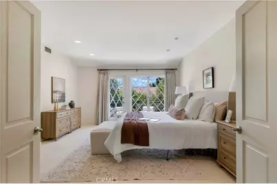 4200 Gayle Drive, Tarzana, CA 91356 - Photo 36