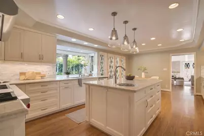 4200 Gayle Drive, Tarzana, CA 91356 - Photo 8