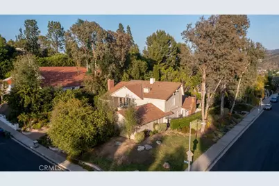 4200 Gayle Drive, Tarzana, CA 91356 - Photo 56