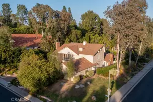 4200 Gayle Dr, Tarzana, CA 91356 - Photo 56