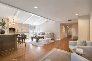 4200 Gayle Dr, Tarzana, CA 91356 - Photo 14