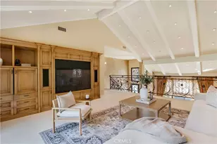 4200 Gayle Dr, Tarzana, CA 91356 - Photo 28