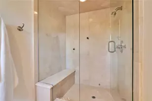 4200 Gayle Dr, Tarzana, CA 91356 - Photo 44