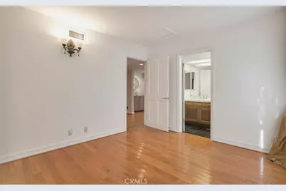 4200 Gayle Drive, Tarzana, CA 91356 - Photo 18