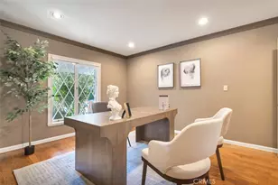 4200 Gayle Dr, Tarzana, CA 91356 - Photo 22