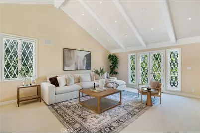 4200 Gayle Drive, Tarzana, CA 91356 - Photo 26