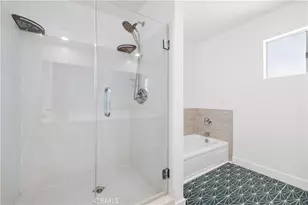 6741 Buffalo Ave, Los Angeles, CA 91401 - Photo 20
