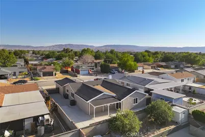 2217 W Avenue K13, Lancaster, CA 93536 - Photo 44