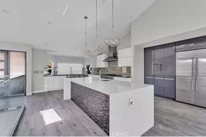 5096 Llano Drive, Woodland Hills, CA 91364 - Photo 16