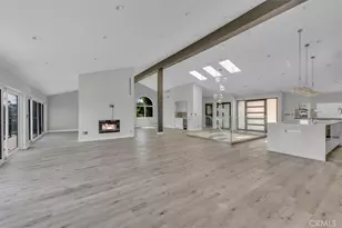 5096 Llano Dr, Woodland Hills, CA 91364 - Photo 14