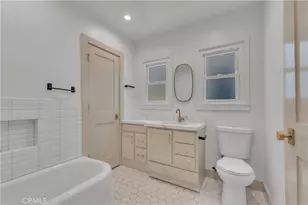 11944 Hesby St, Valley Village, CA 91607 - Photo 24