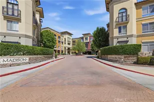 24505 Town Center Dr, Valencia, CA 91355 - Photo 46