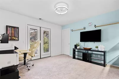 25501 Housman Place, Stevenson Ranch, CA 91381 - Photo 32