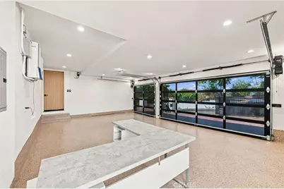 4949 Bilmoor Avenue, Tarzana, CA 91356 - Photo 32