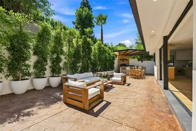 4949 Bilmoor Avenue, Tarzana, CA 91356 - Photo 28