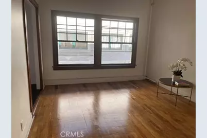 2121 James M Wood Boulevard #316, Los Angeles, CA 90006 - Photo 2