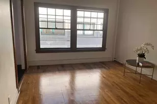 2121 James M Wood Blvd, Los Angeles, CA 90006 - Photo 2