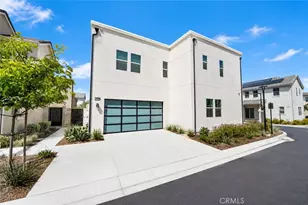 27014 Goldfields Ct, Valencia, CA 91381 - Photo 2