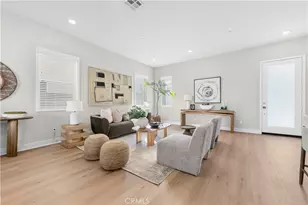 27014 Goldfields Ct, Valencia, CA 91381 - Photo 4