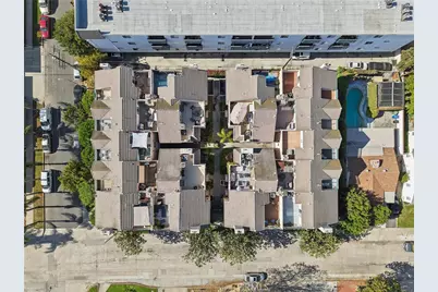 10659 Bloomfield Street, Toluca Lake, CA 91602 - Photo 42