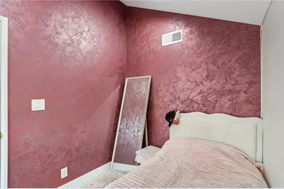 10659 Bloomfield Street, Toluca Lake, CA 91602 - Photo 36