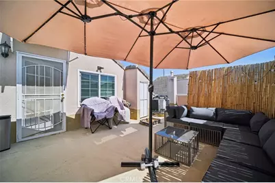 10659 Bloomfield Street, Toluca Lake, CA 91602 - Photo 38