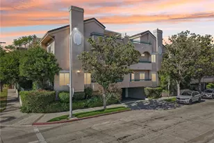 10659 Bloomfield St, Toluca Lake, CA 91602 - Photo 50