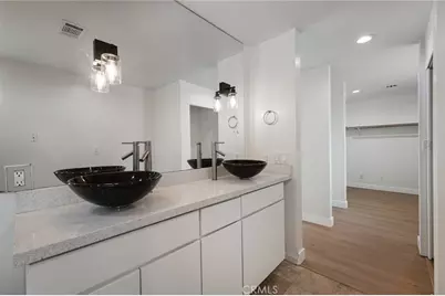 15147 Otsego, Sherman Oaks, CA 91403 - Photo 36