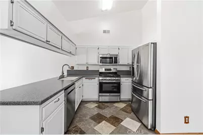 38917 Silica, Palmdale, CA 93551 - Photo 8
