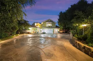 23255 Happy Valley Dr, Newhall, CA 91321 - Photo 2