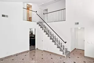 22031 Lanark St, Canoga Park, CA 91304 - Photo 4