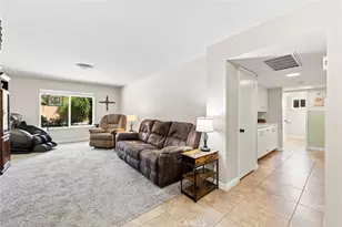 308 Swan Ct, Bakersfield, CA 93309 - Photo 4