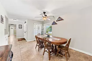 308 Swan Ct, Bakersfield, CA 93309 - Photo 8