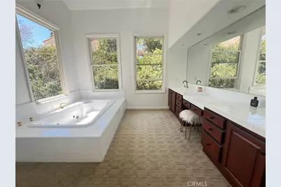 24142 Park Riviera, Calabasas, CA 91302 - Photo 14
