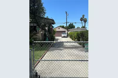 8719 Tilden, Panorama City, CA 91402 - Photo 1